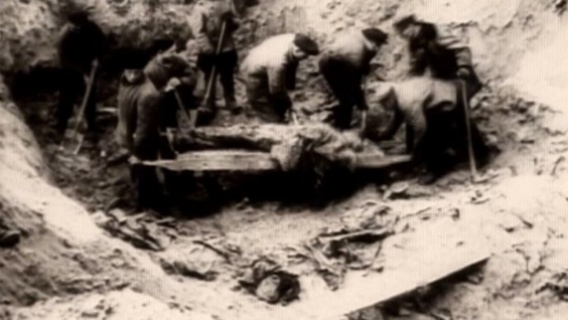 The Germans exhumed over 4,000 bodies at Katyn 