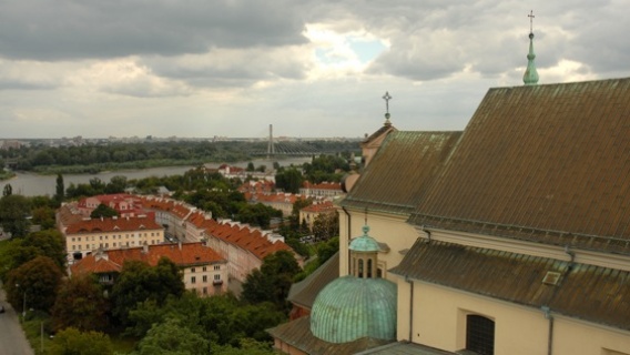 Freedom fighters in Warsaw longed for the Red Army to cross the river Vistula